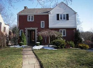45 Altadena Dr, Pittsburgh, PA 15228