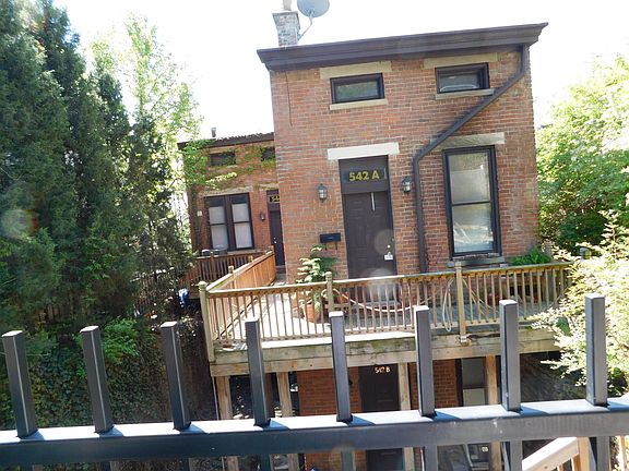 Private back deck 