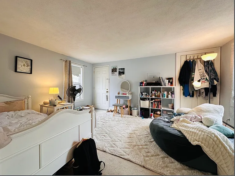 55 W Central St #2 — Photo 14