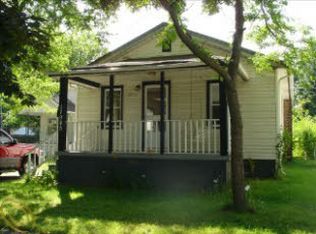 17945 Hanna St, Melvindale, MI 48122