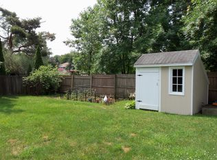 15 Quirk Rd, Milford, CT 06460