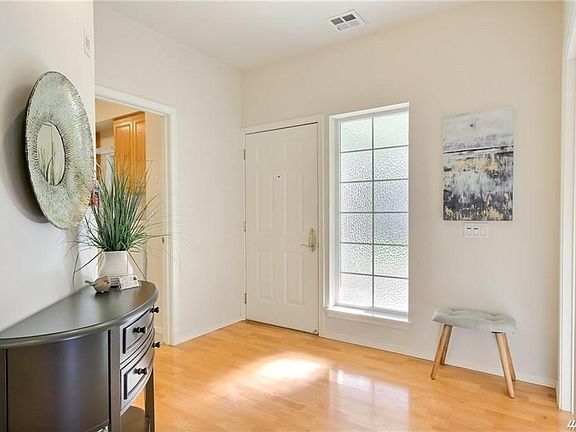 5th image of 22558 SE 45th St #2640