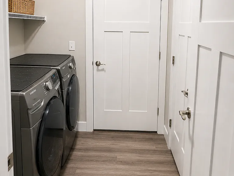 4234 W McKellen Dr #G102 — Photo 2