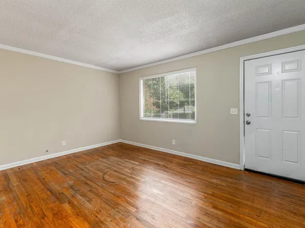 1001 Swan Ln, Columbia, SC 29203