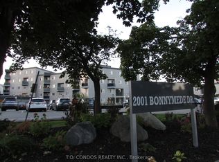 2001 Bonnymede Dr #213, Mississauga, ON L5J 4H8