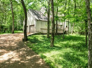 556 Lakeshore Dr, Old Hickory, TN 37138