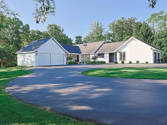 2nd image of 10600 Indian Woods Dr