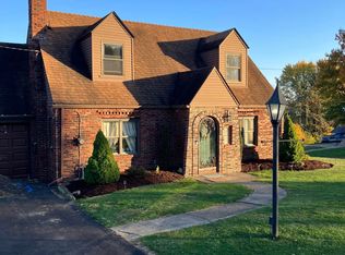 231 Wayne St, New Kensington, PA 15068