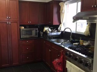 14625 Holly Ave, Flushing, NY 11355