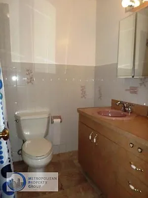 Rented by Metropolitan Property Group | media 13
