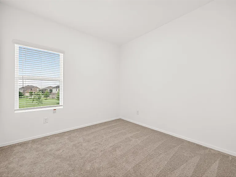 2226 Salinas Dr — Photo 15