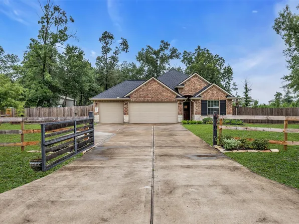 9199 White Tail Dr, Conroe, TX 77303
