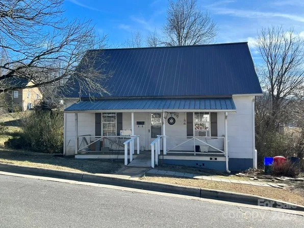 36 2nd St, Marion, NC 28752