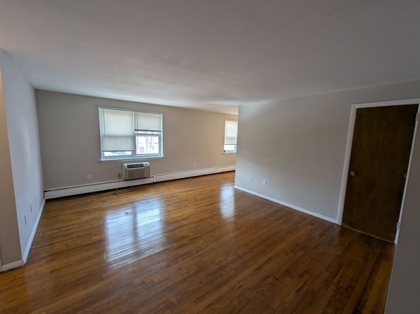 18 Vernon St APT A6
