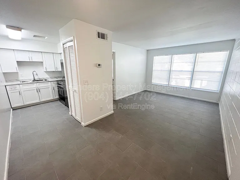 1318 Sydney Pl #5 — Photo 14