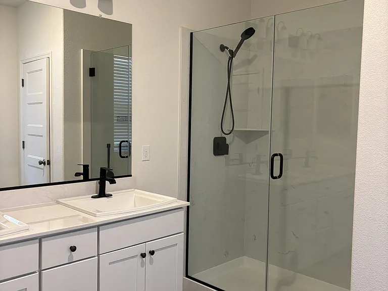 644 Belmont Dr — Photo 5