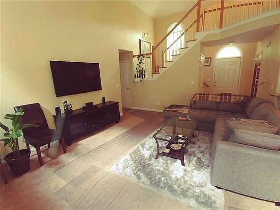 5th image of 70 Line Creek Ct