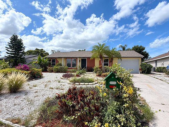 3rd image of 6503 34TH AVENUE W