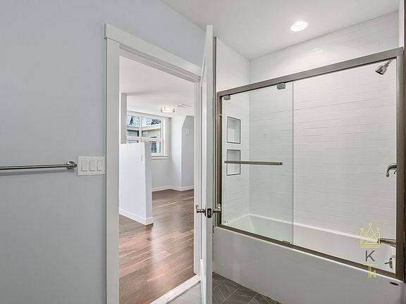 5th image of 136 Babcock St #217