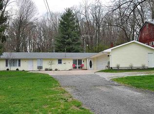 410 W Berry St, Middlebury, IN 46540