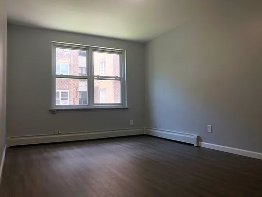 Rented by Walker Whiteside Pettibone, LREB | media 3