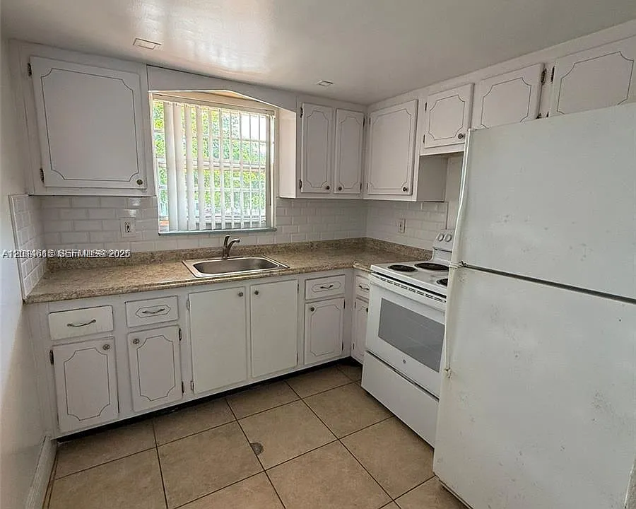 18707 NE 2nd Ave #918