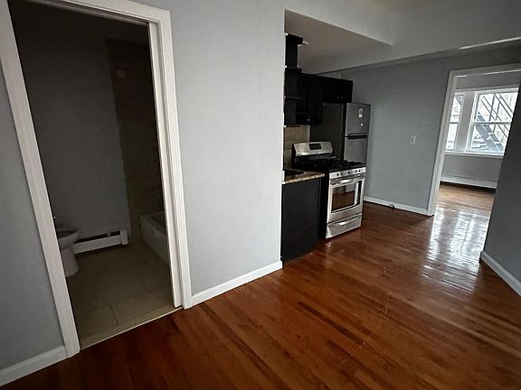 2nd image of 9 West St #3E