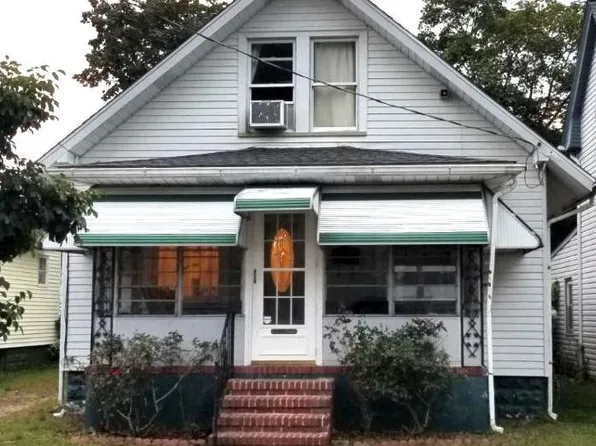 106 N 7th St, Millville, NJ 08332