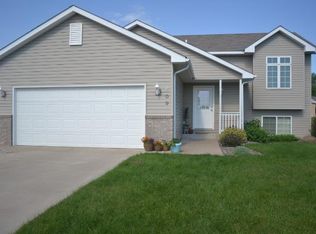 609 Jewell St, Mora, MN 55051