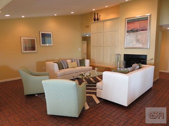 4th image of 1401 Harbor View Dr