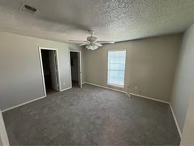 543 W Jefferson St — Photo 6