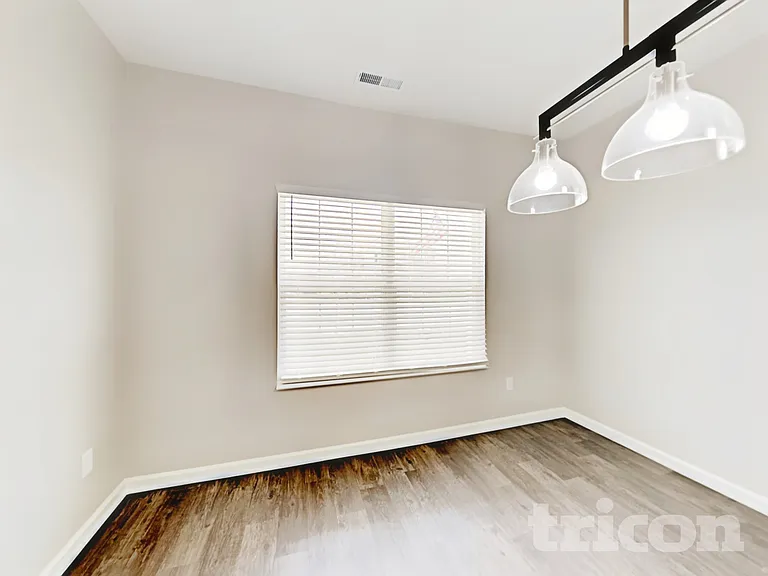 1614 Danielle Rd — Photo 3