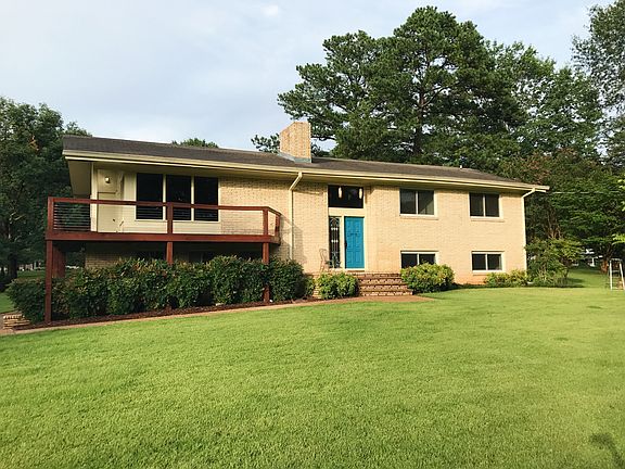 2nd image of 2519 Monteview Dr SE