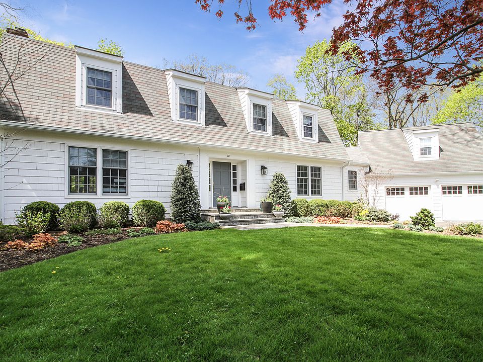 1st image of 32 Marjory Ln