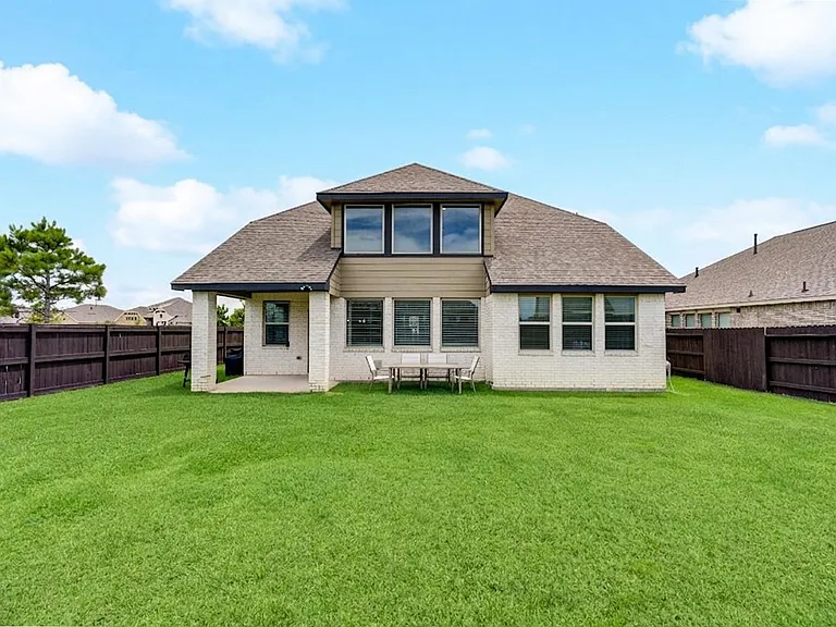 7735 Wrightwood Dr — Photo 26