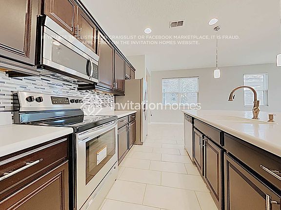5th image of 2329 Avellino Ave