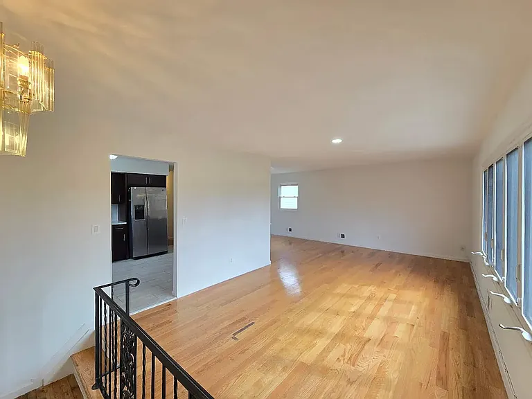 87 Pacific Ave #2 — Photo 12