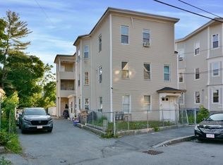 8 Fulton St, Lawrence, MA 01841