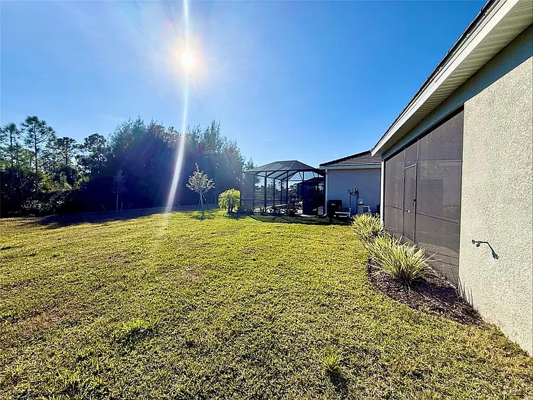 10995 Pinot Dr — Photo 34