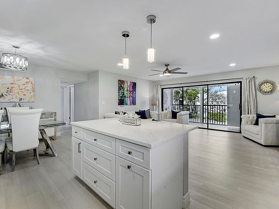 4th image of 525 Dotterel Road #35d