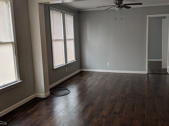 4th image of 539 Cedar St APT 3