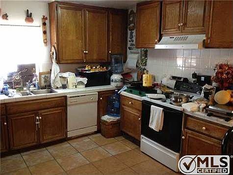 2nd image of 271 Rancho Dr Unit D