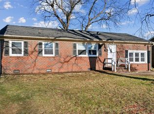 131 Valirey Dr, Hampton, VA 23669