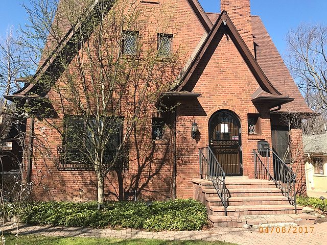 2nd image of 8814 S Hamilton Ave