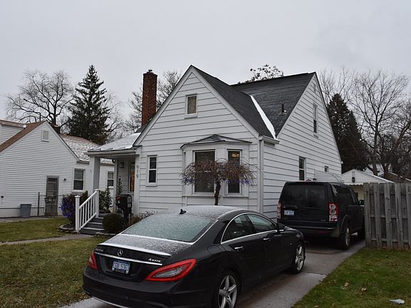 4th image of 919 Hoffman Ave