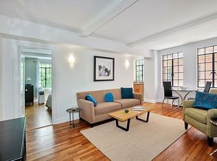 333 E 43rd St APT 306, New York, NY