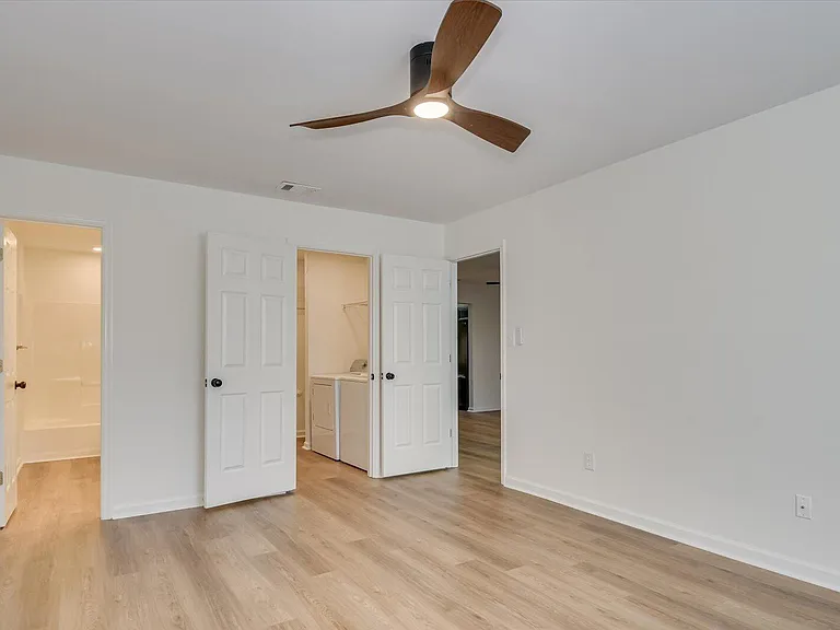 128 Barts Dr — Photo 18