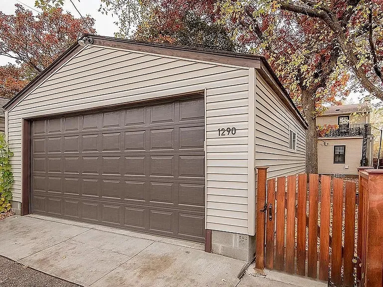 1290 Watson Ave — Photo 23