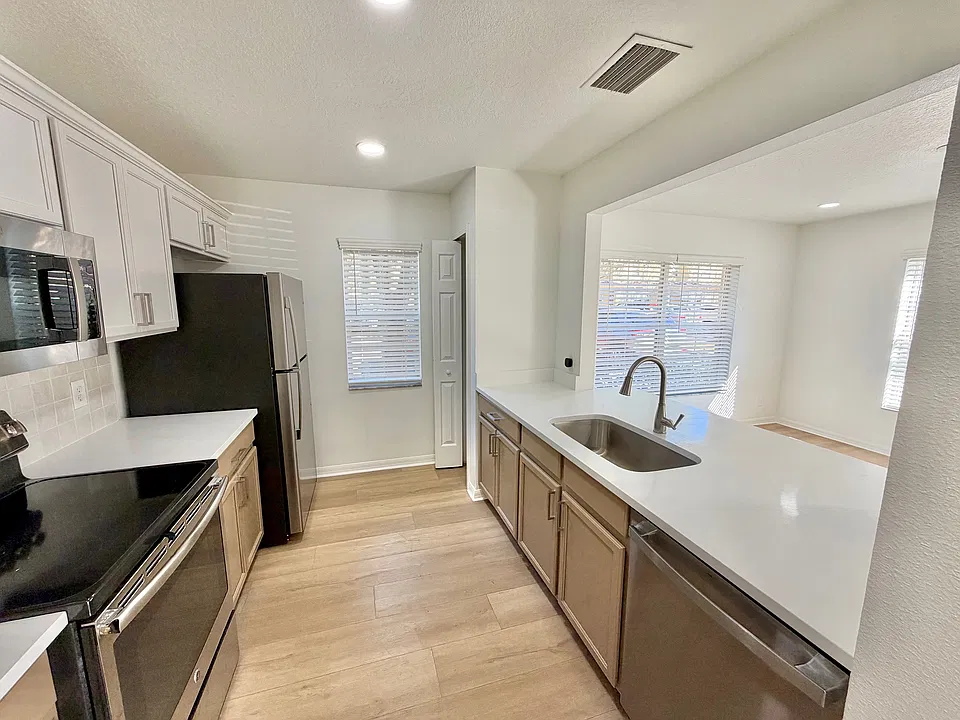 3444 Dragon View Ct