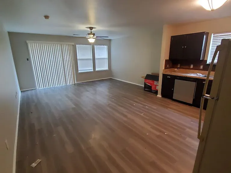 3025 Saint Ursula Dr — Photo 5